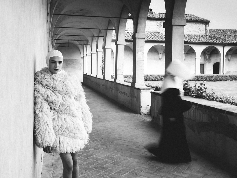 FASHION PRODUCTION & LOCATIONS