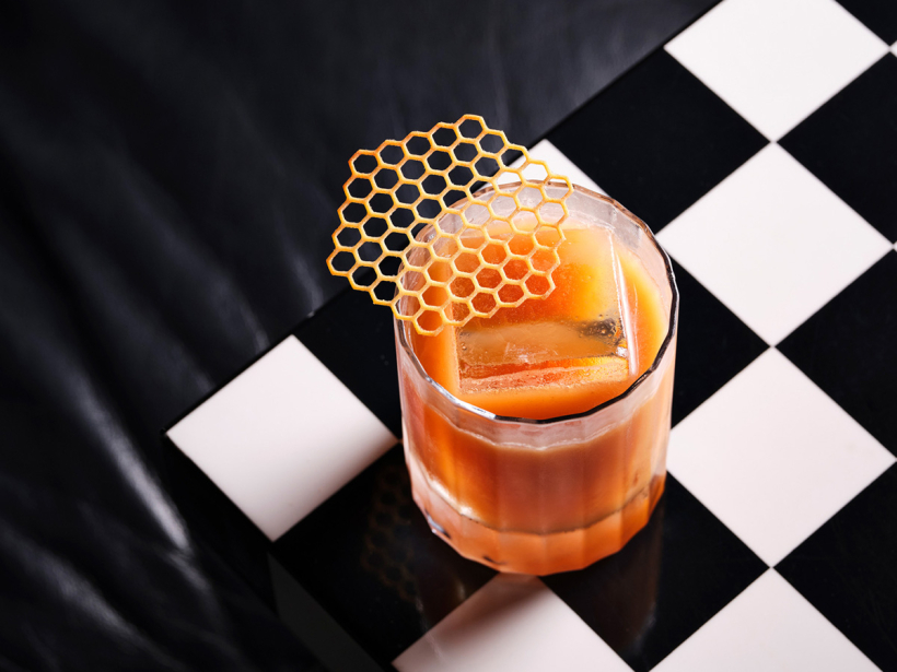 FOOD & DRINK PHOTOGRAPHY & MOTION