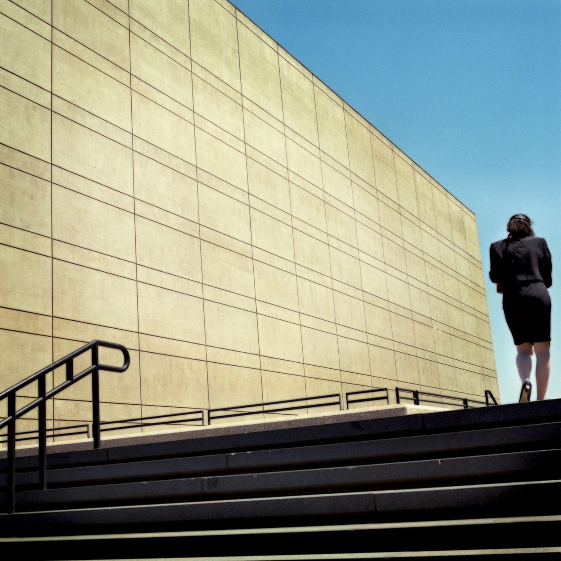 Architecture, Portrait and Industrial Photographers