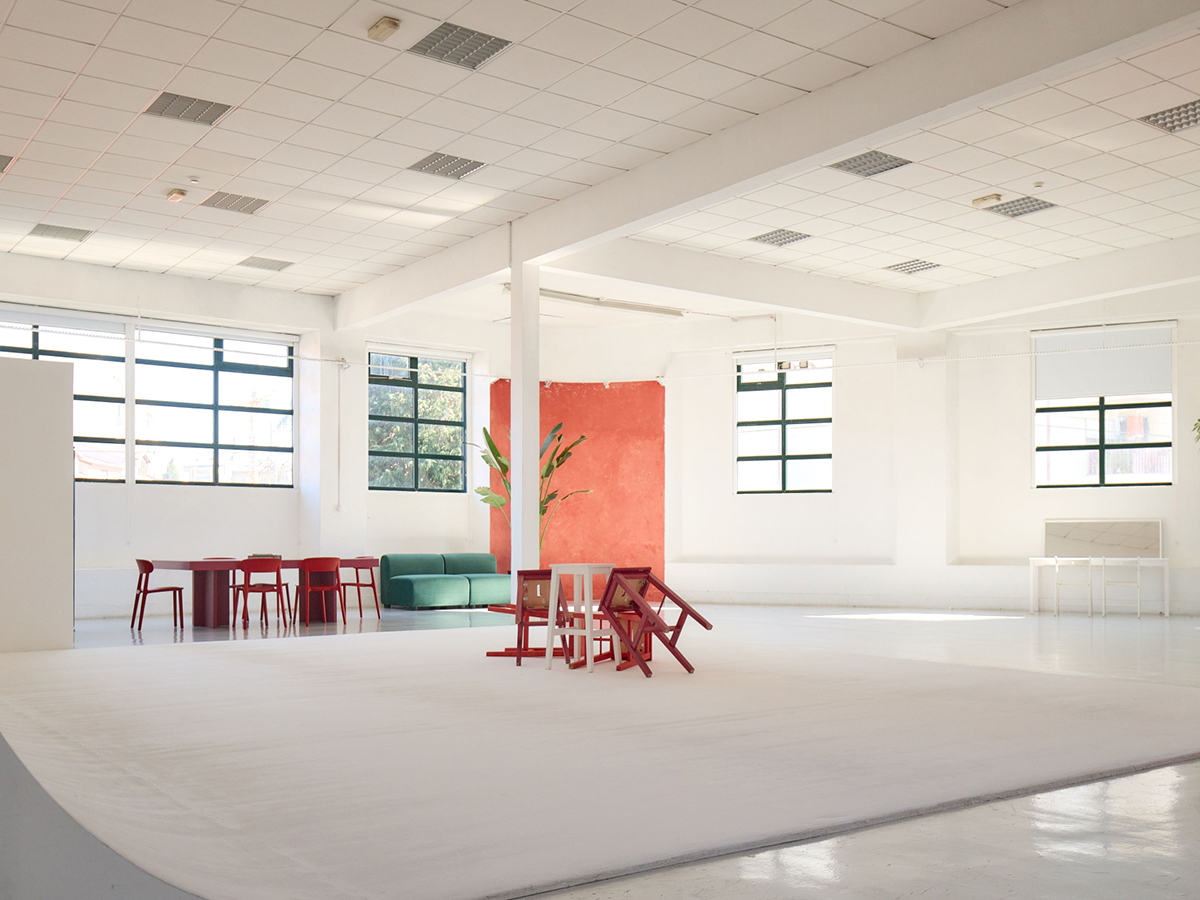 Rental Studios Spotlight cover by: Waat Studios, Porto (Portugal)