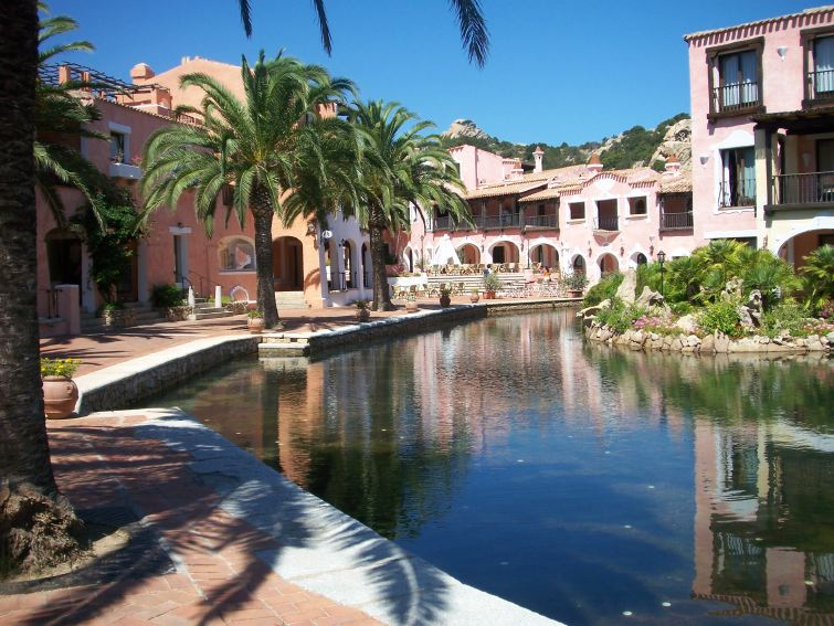 Sardinia: Sardegna Productions