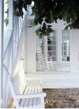 South Cottage at Photopia Studios