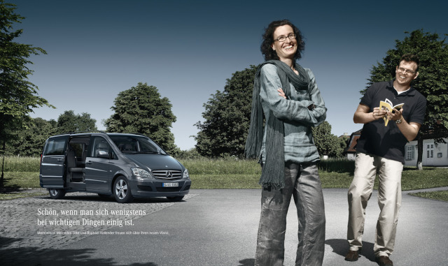 Client: Mercedes - Benz - Brandbook Welcome Package gallery
