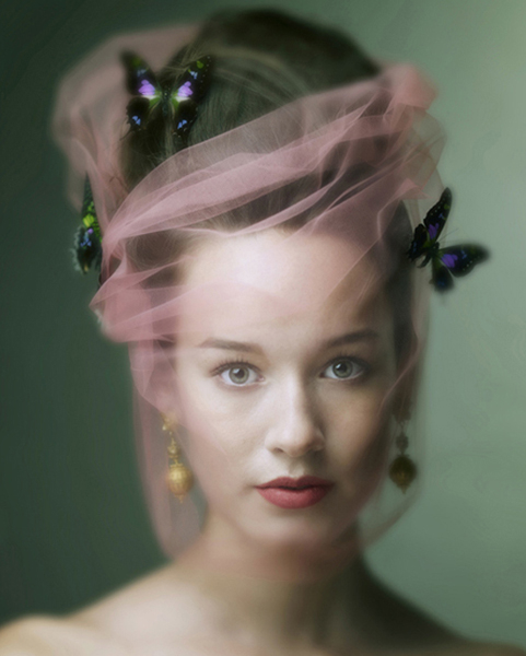 Dawn Sutti - Hair + Make Up