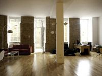 INTERNATIONAL RENTAL STUDIOS