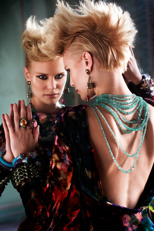 Iris Brosch