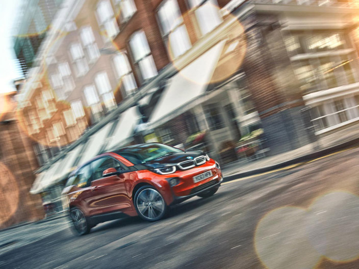 CARS & LANDSCAPE PHOTOGRAPHY + MOTION