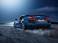 PHOTO POST PRODUCTION & CGI