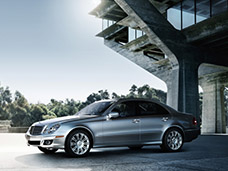 PHOTO POST PRODUCTION & CGI