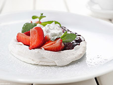 FOOD & DRINK PHOTOGRAPHY + MOTION