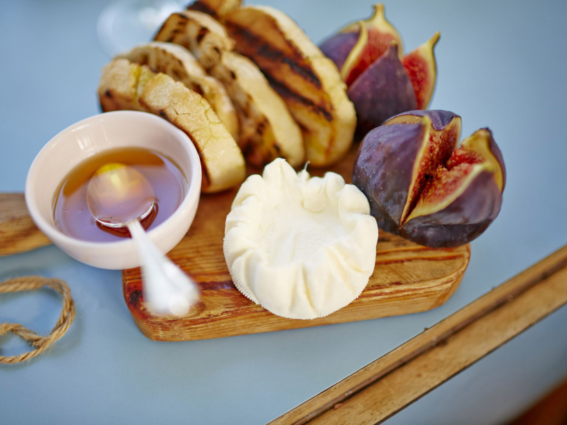 FOOD & DRINK PHOTOGRAPHY + MOTION