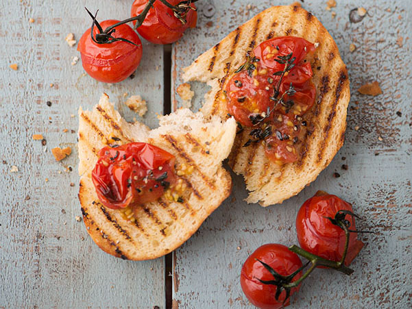 FOOD & DRINK PHOTOGRAPHY + MOTION