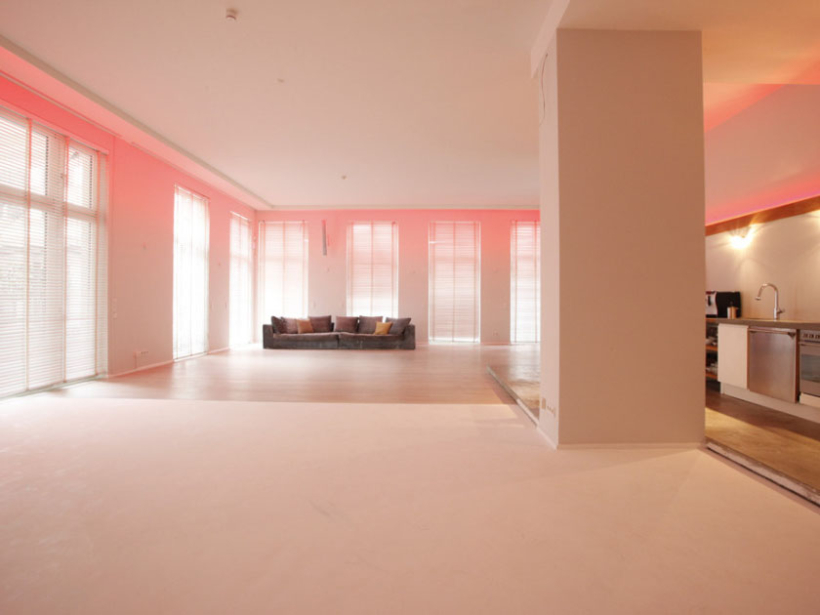 INTERNATIONAL RENTAL STUDIOS